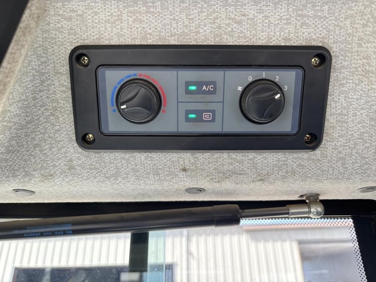 2022-xcmg-xc958u-image-49