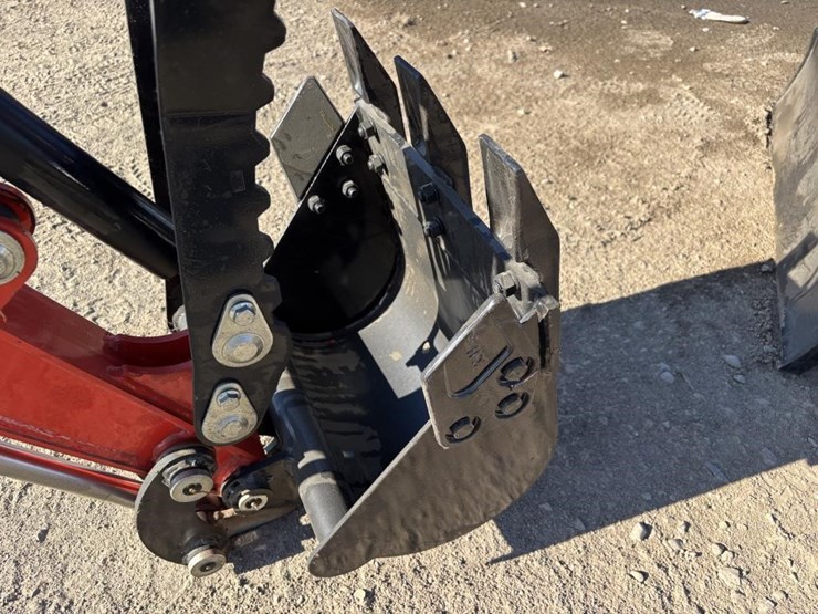 2026-tpm-18hh-hydraulic-excavator-image-8