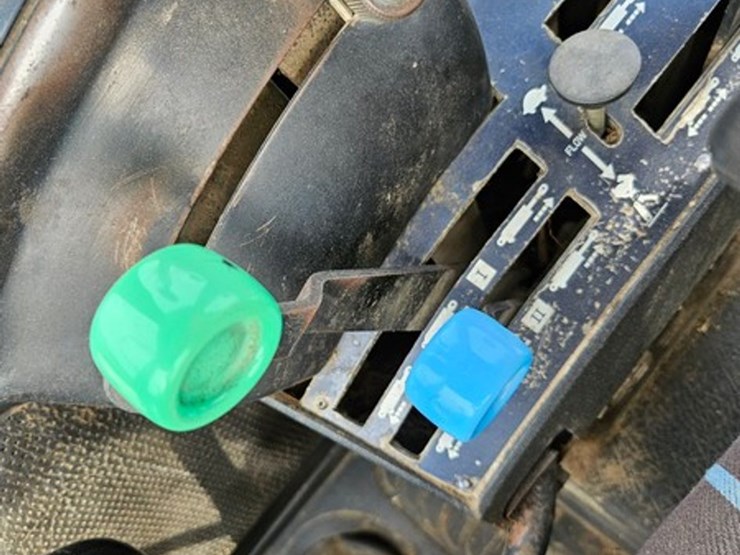 ford-tractor-image-32