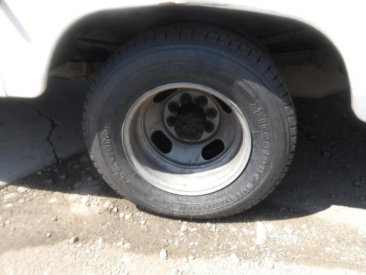 2005-chevrolet-silverado-3500-image-6