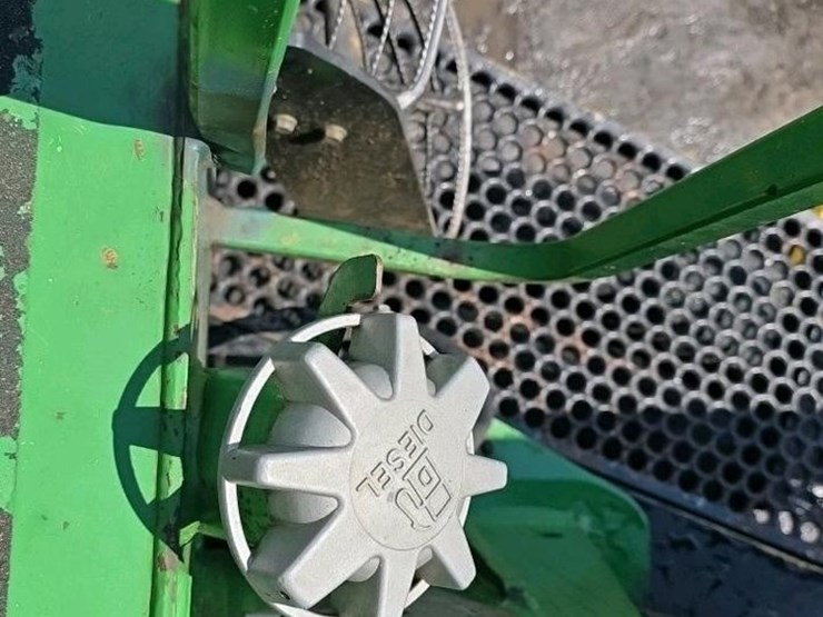 #302-•-2014-john-deere-437-knuckleboom-loader-image-33