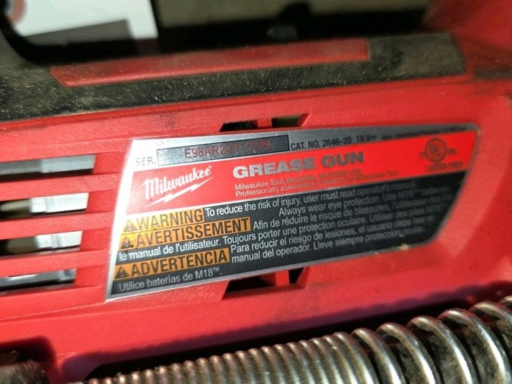 #113-•-milwaukee-grease-gun-image-5