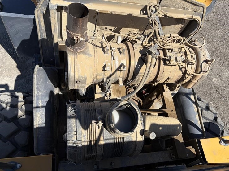 2022-xcmg-xc958u-image-21