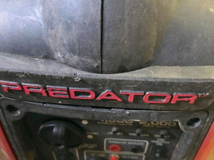 #106-•-predator-2000-inverter-image-9