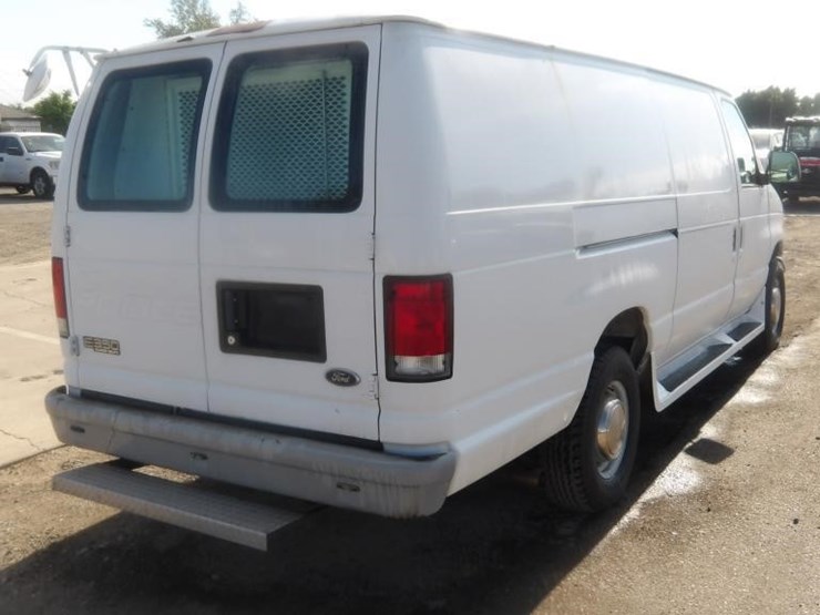 2000-ford-e350-image-3