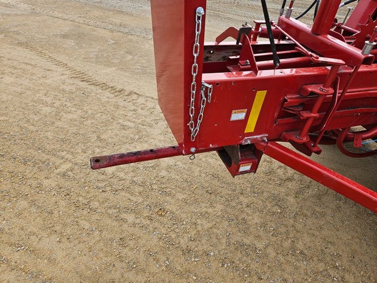 new-holland-bc5070-image-23