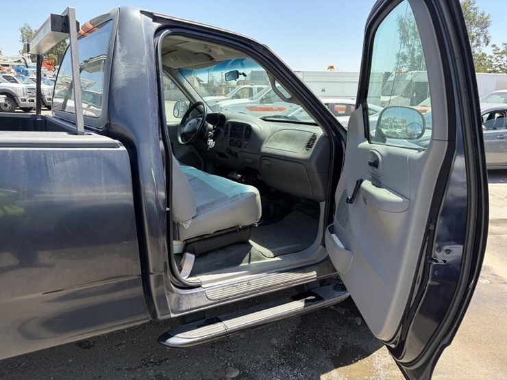 1999-ford-f150-image-10