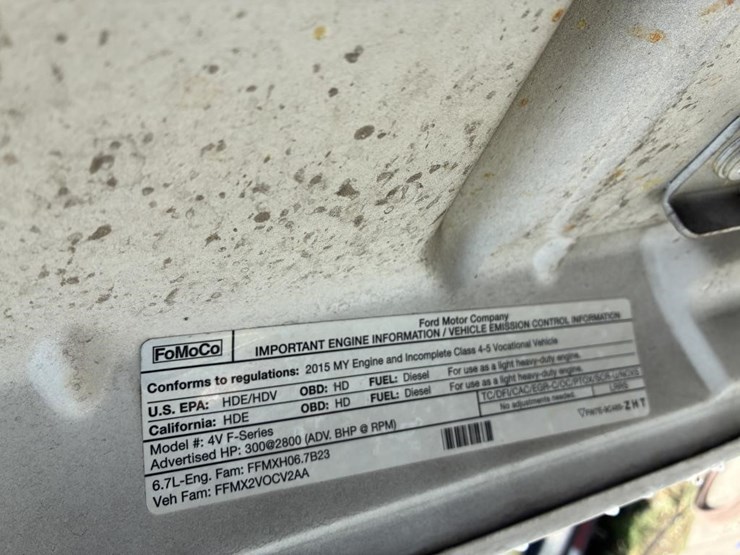 2015-ford-f550-image-11
