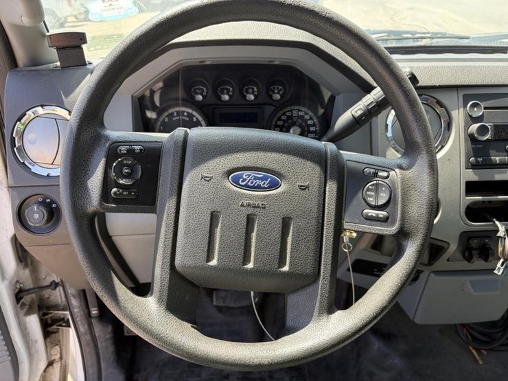 2016-ford-f250-image-16