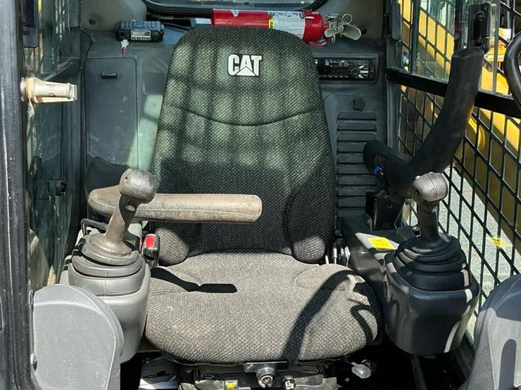 2019-caterpillar-289d-image-18