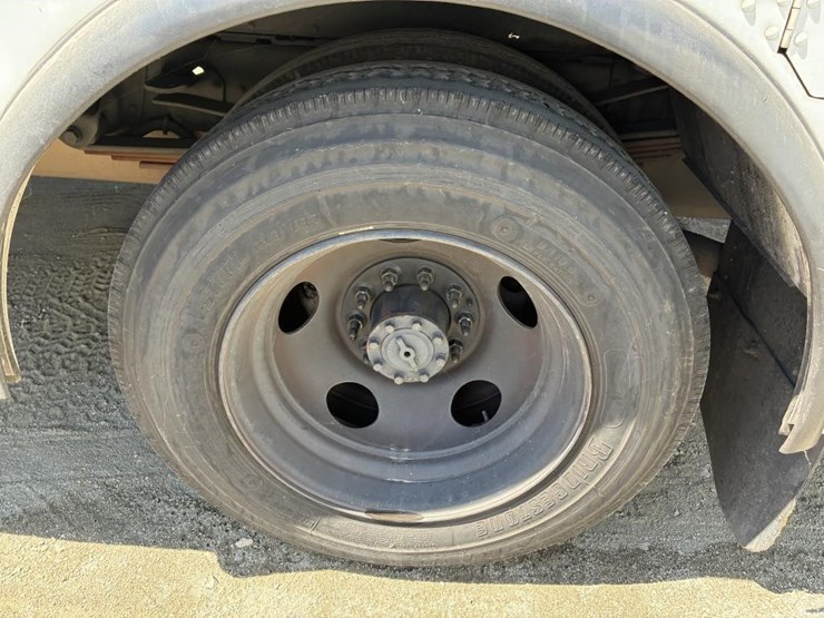 2003-workhorse-p42-image-5