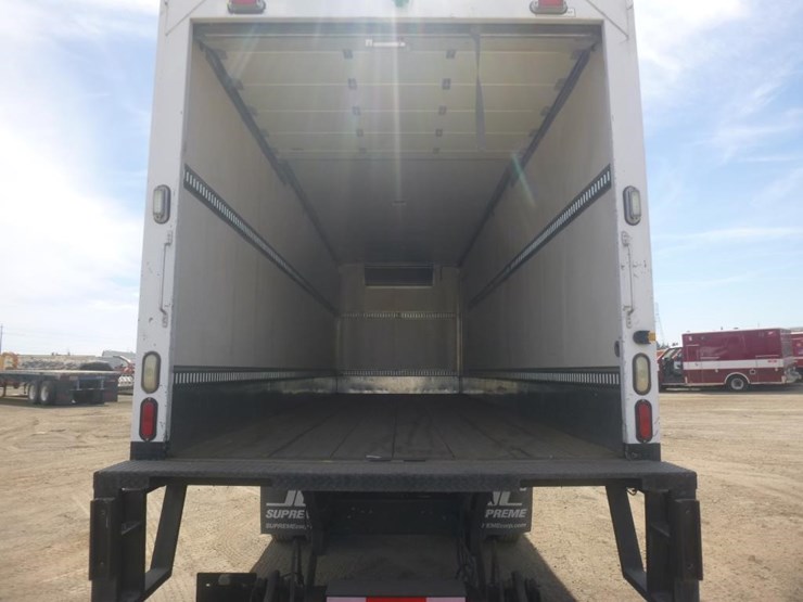 2008-gmc-c7500-reefer-box-truck-image-13