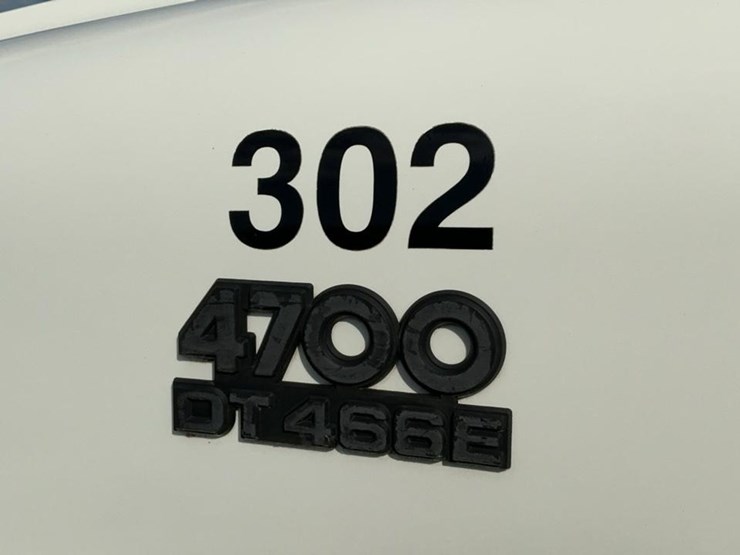 #360-•-1997-international-navistar-box-truck-image-16