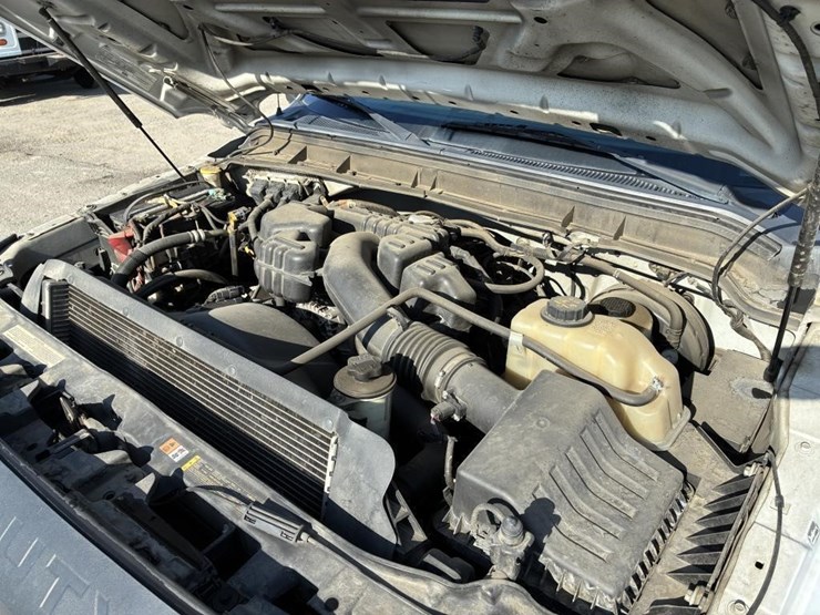 2016-ford-f350-image-7