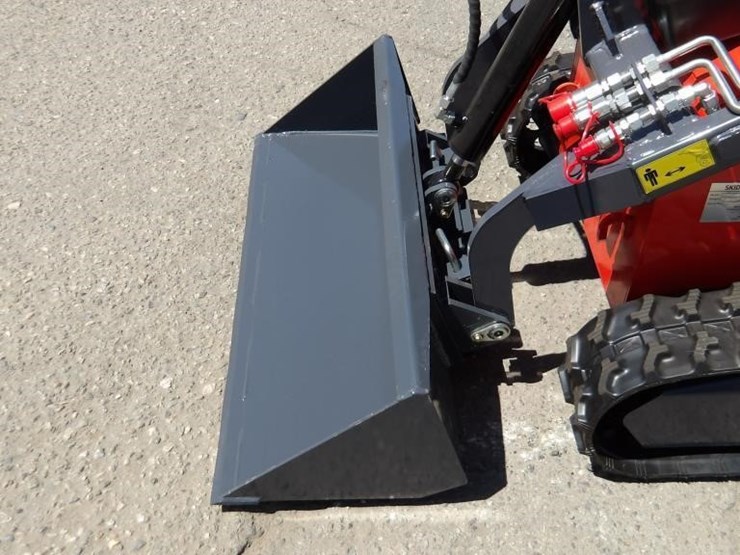 2026-zjz-380-skid-steer-track-loader-image-5