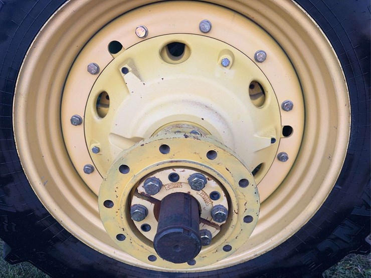 john-deere-7800-image-37