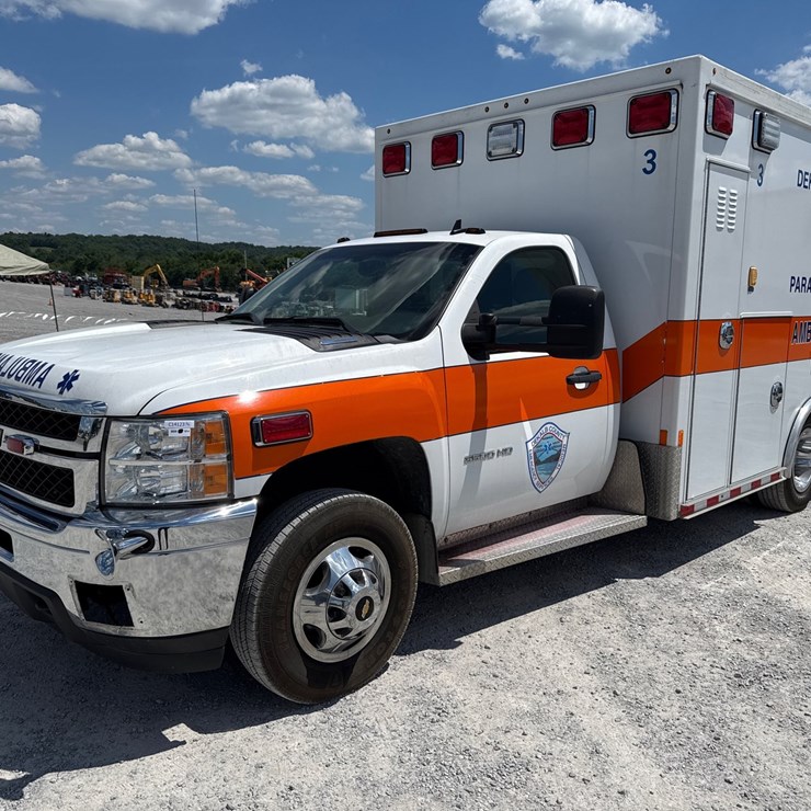 2014 CHEVROLET SILVERADO 3500HD LT