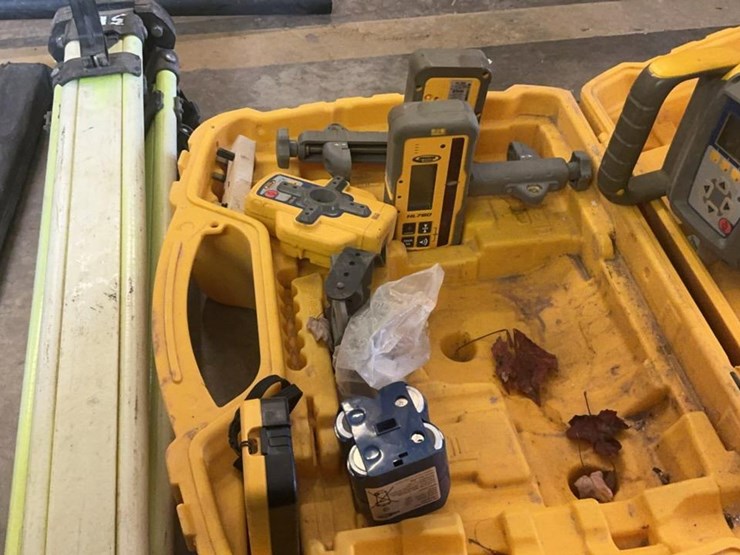 #518-•-trimble-laser-leveling-system-image-8
