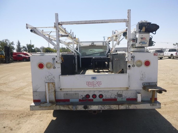 2006-ford-f450-image-35