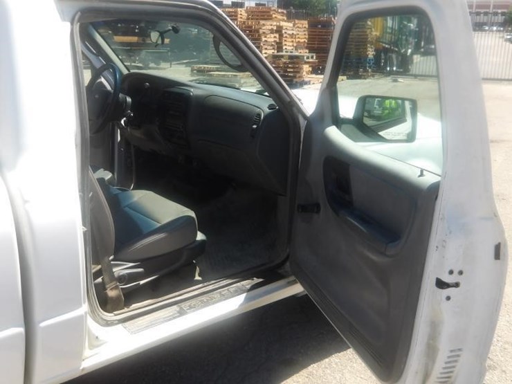 2010-ford-ranger-image-12