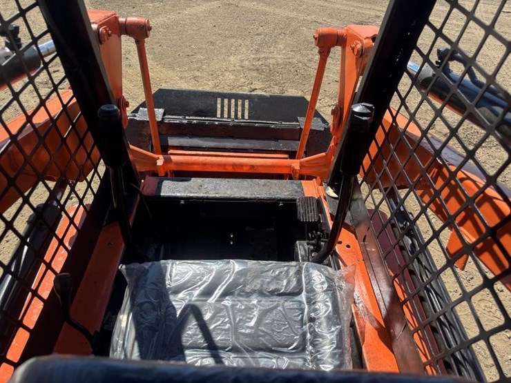 toyota-3sdk-skid-steer-loader-image-20