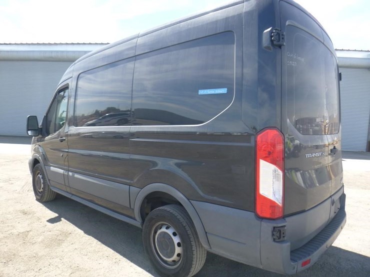 2015-ford-transit-image-4