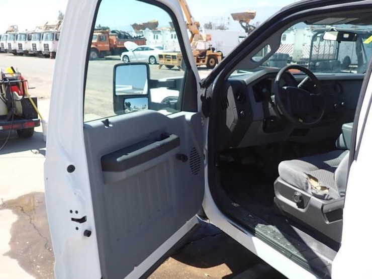2015-ford-f250-image-13