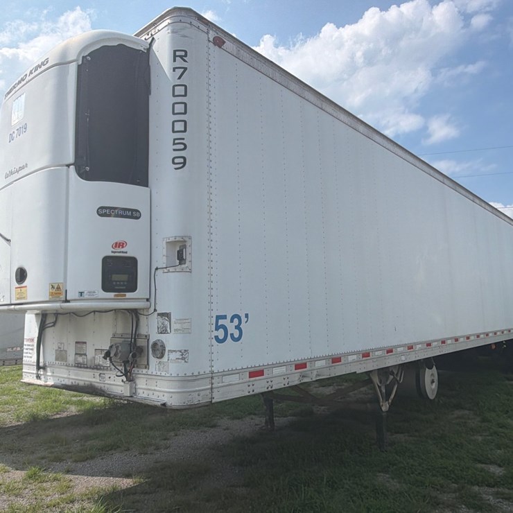 2012 GREAT DANE 53