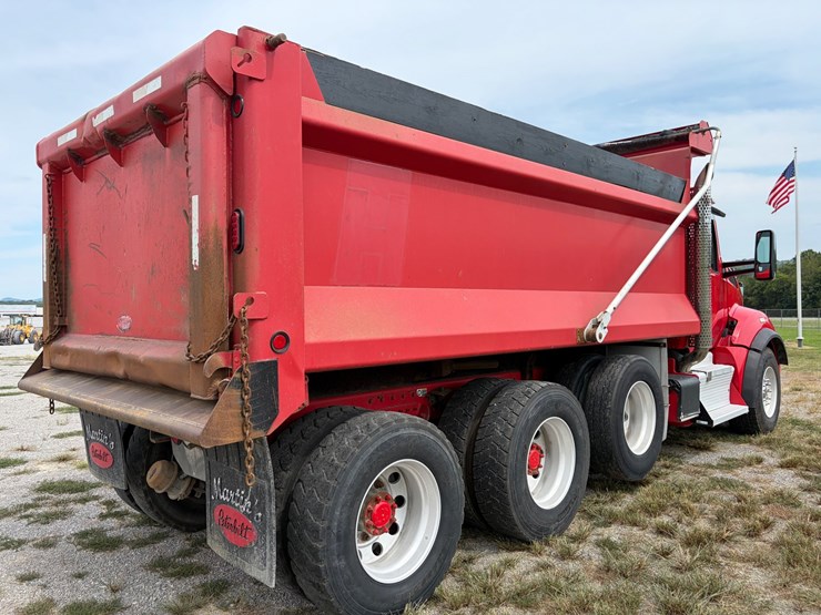 2016-kenworth-t880-image-9