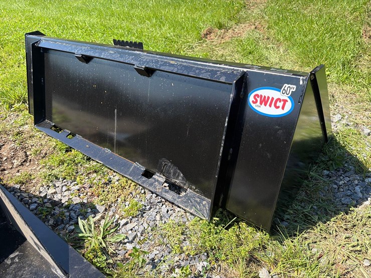 unused-60"-swict-general-purpose-bucket-image-3