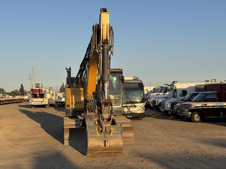 2023-xcmg-xe155ucr-hydraulic-excavator-image-6
