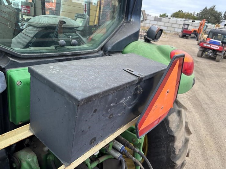 john-deere-6330-image-33