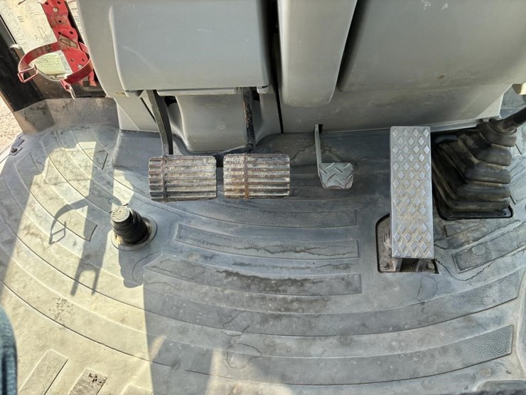2007-caterpillar-430e-image-29
