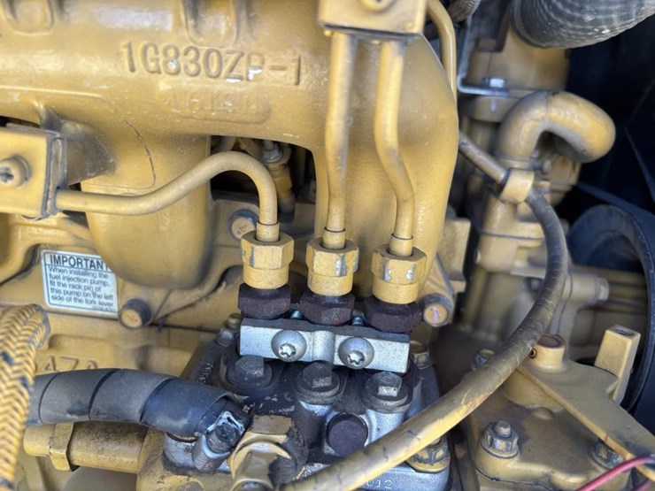 caterpillar-303.5-image-56
