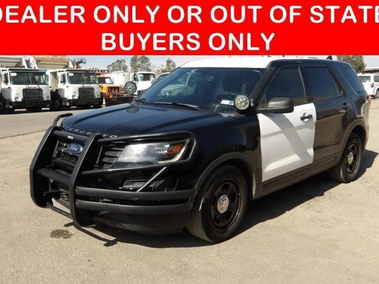 2017-ford-explorer-image-1
