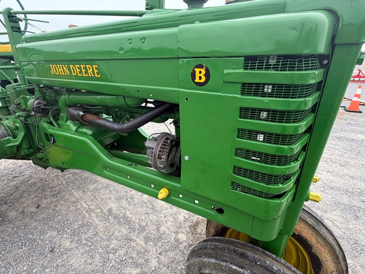 1950-john-deere-b-image-11