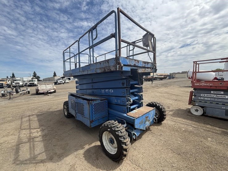 upright-lx-50-scissor-lift-image-2