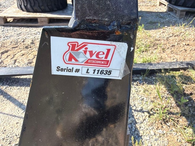 unused-48"-kivel-3,500lb-quick-attach-pallet-forks-image-5