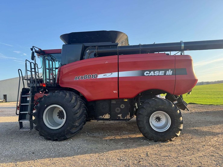 2005-case-ih-8010-image-2