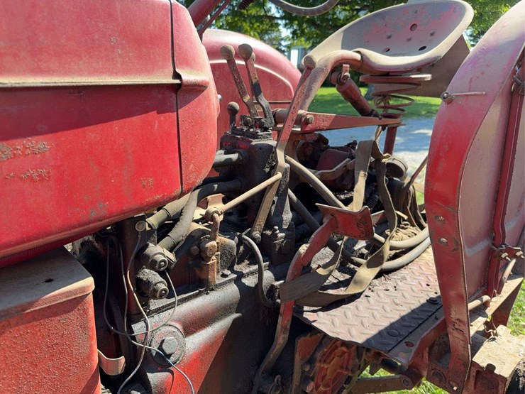 massey-harris-444-image-6