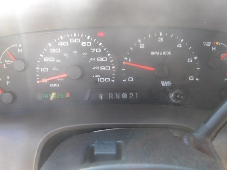 2003-ford-f550-image-36