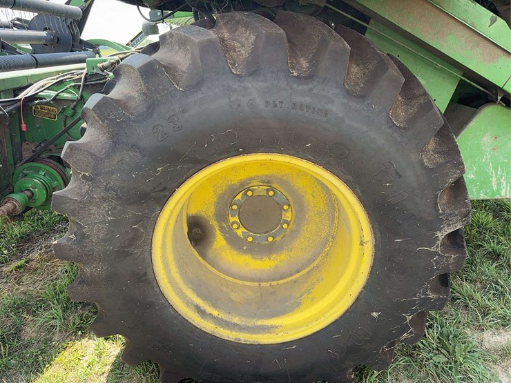 john-deere-7720-titan-ii-image-16