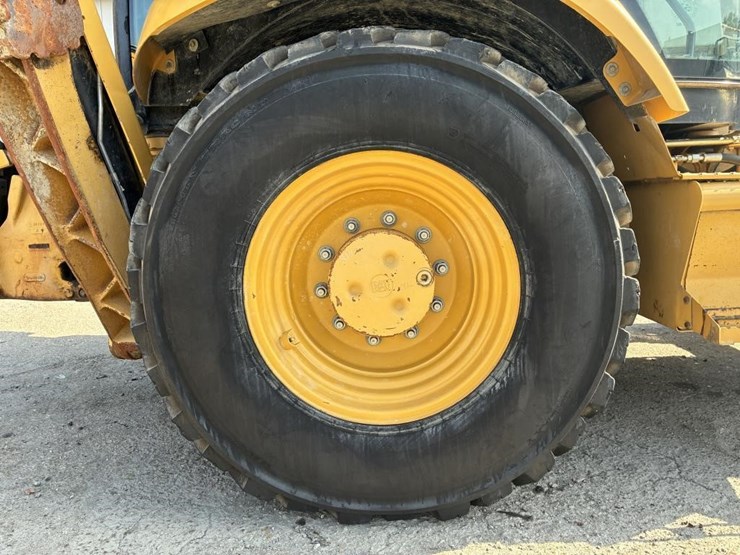 2007-caterpillar-430e-image-12