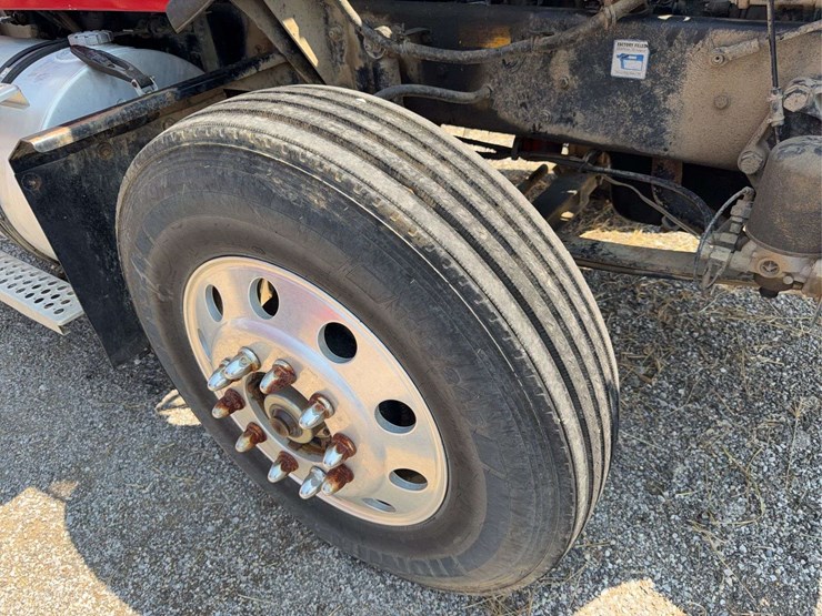 1996-kenworth-t800-image-32