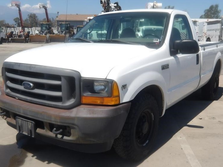 2001-ford-f250-image-1