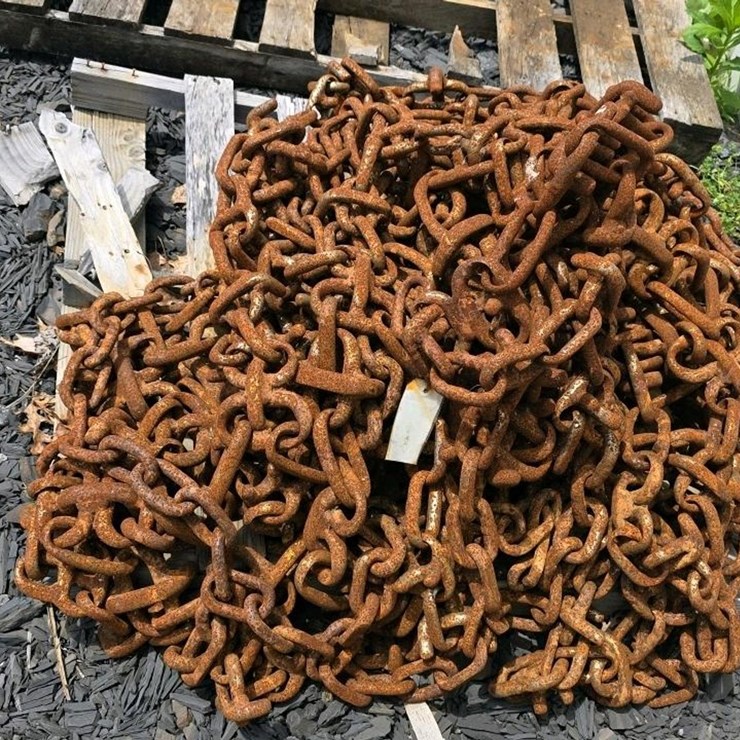 #240 • Tire Chains