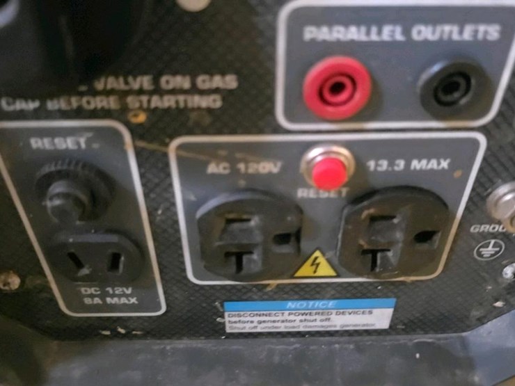 #106-•-predator-2000-inverter-image-12