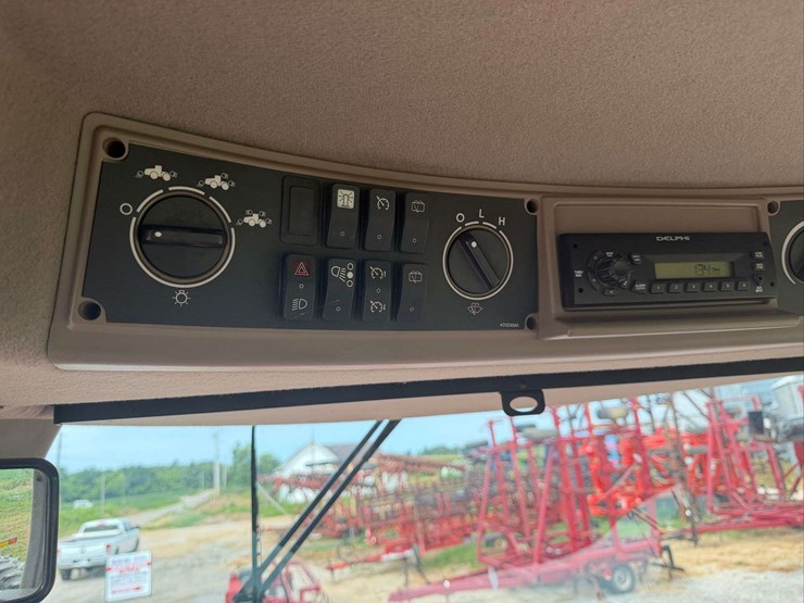 2008-case-ih-485-image-39