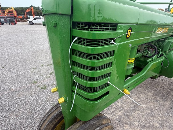 1950-john-deere-b-image-9