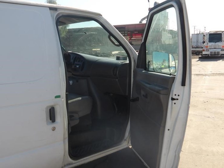 2001-ford-e350-sd-image-11